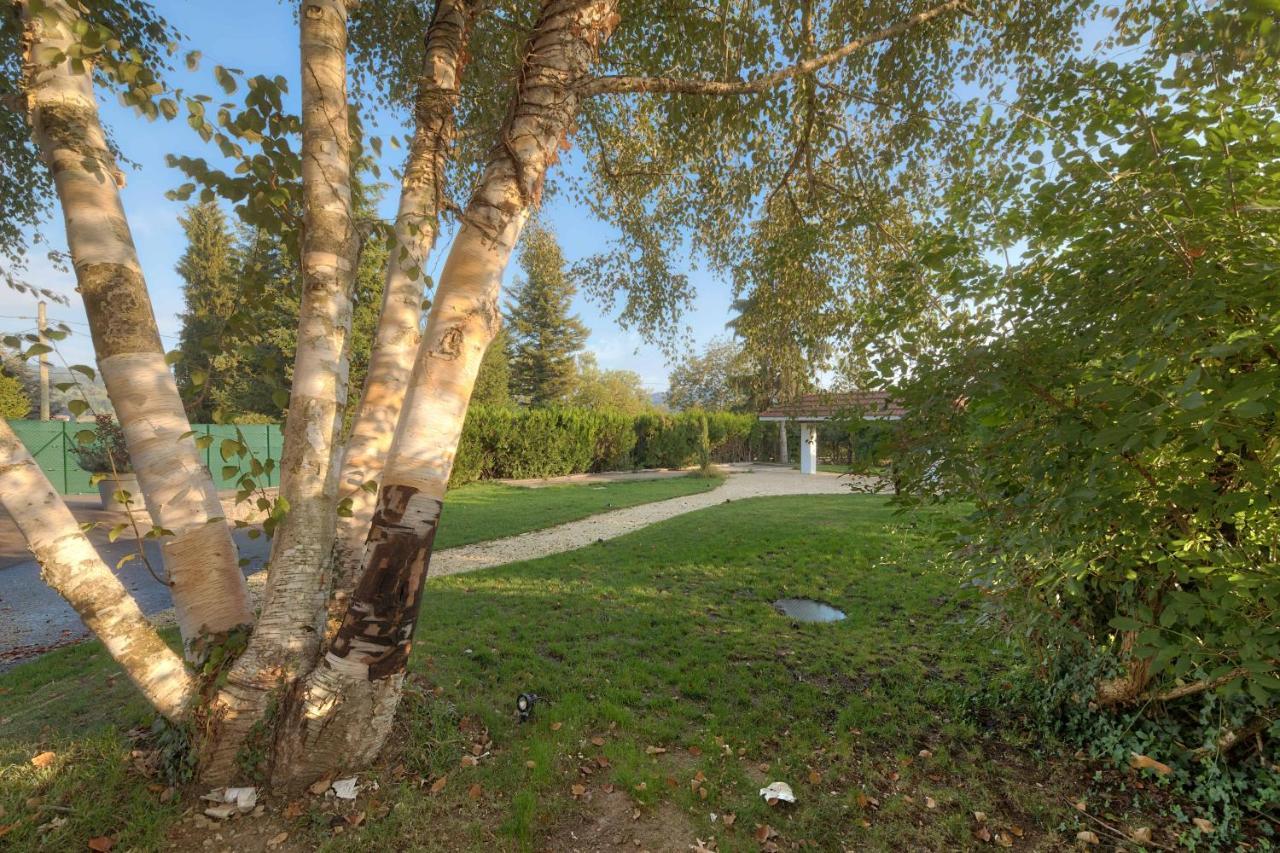 Montferrat  Appartement Chloe Du Lac מראה חיצוני תמונה