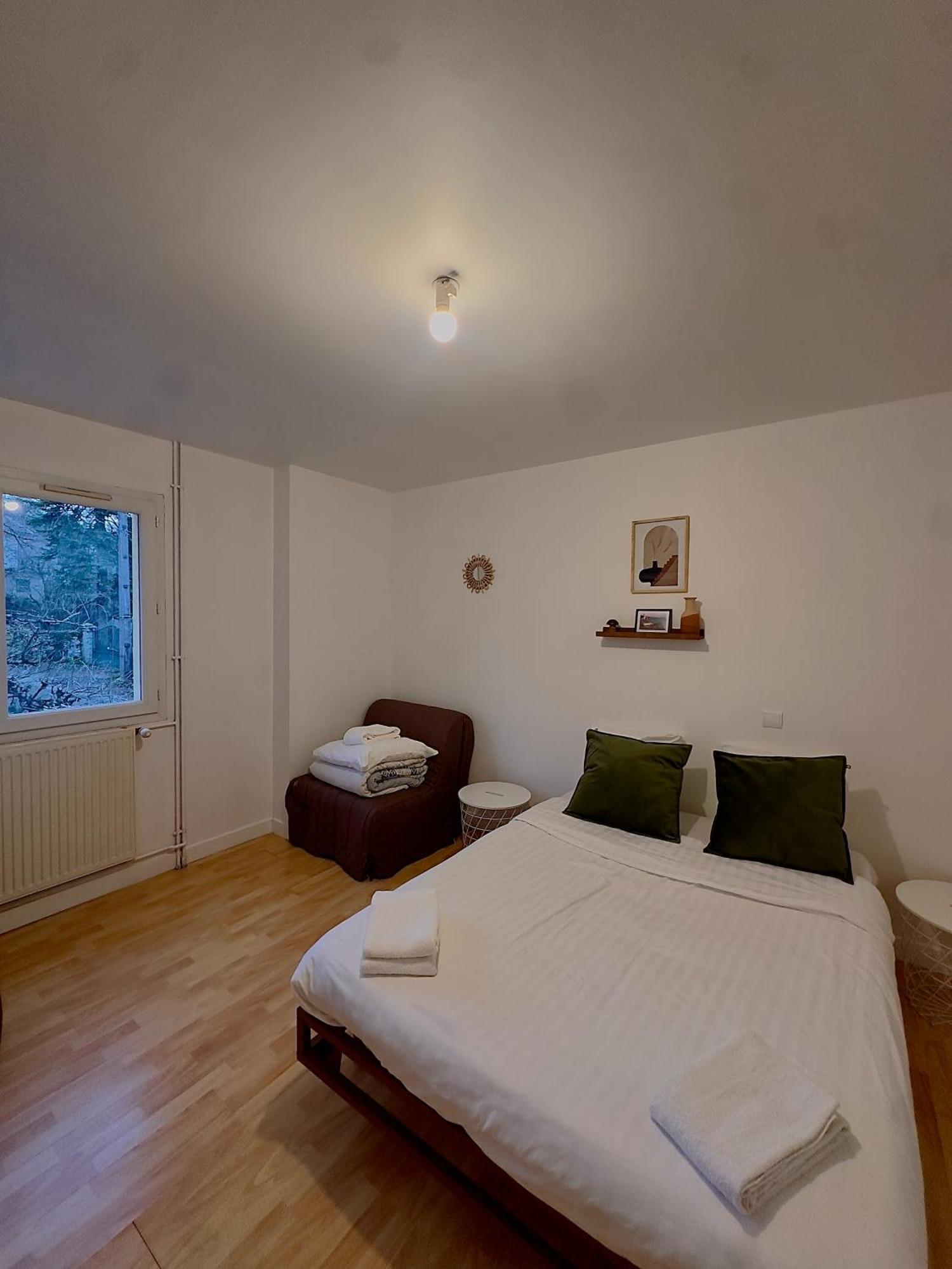 Montferrat  Appartement Chloe Du Lac מראה חיצוני תמונה