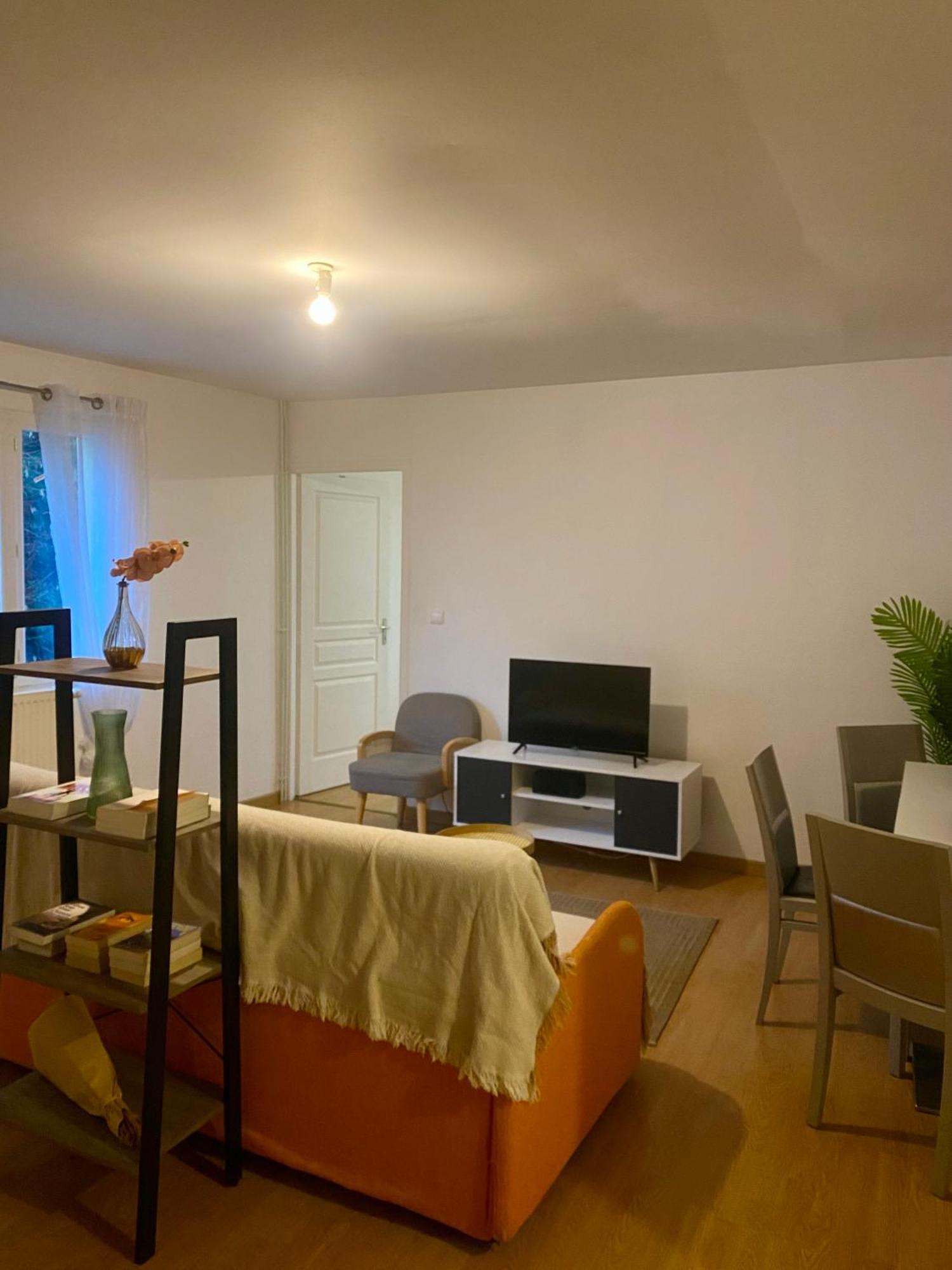 Montferrat  Appartement Chloe Du Lac מראה חיצוני תמונה