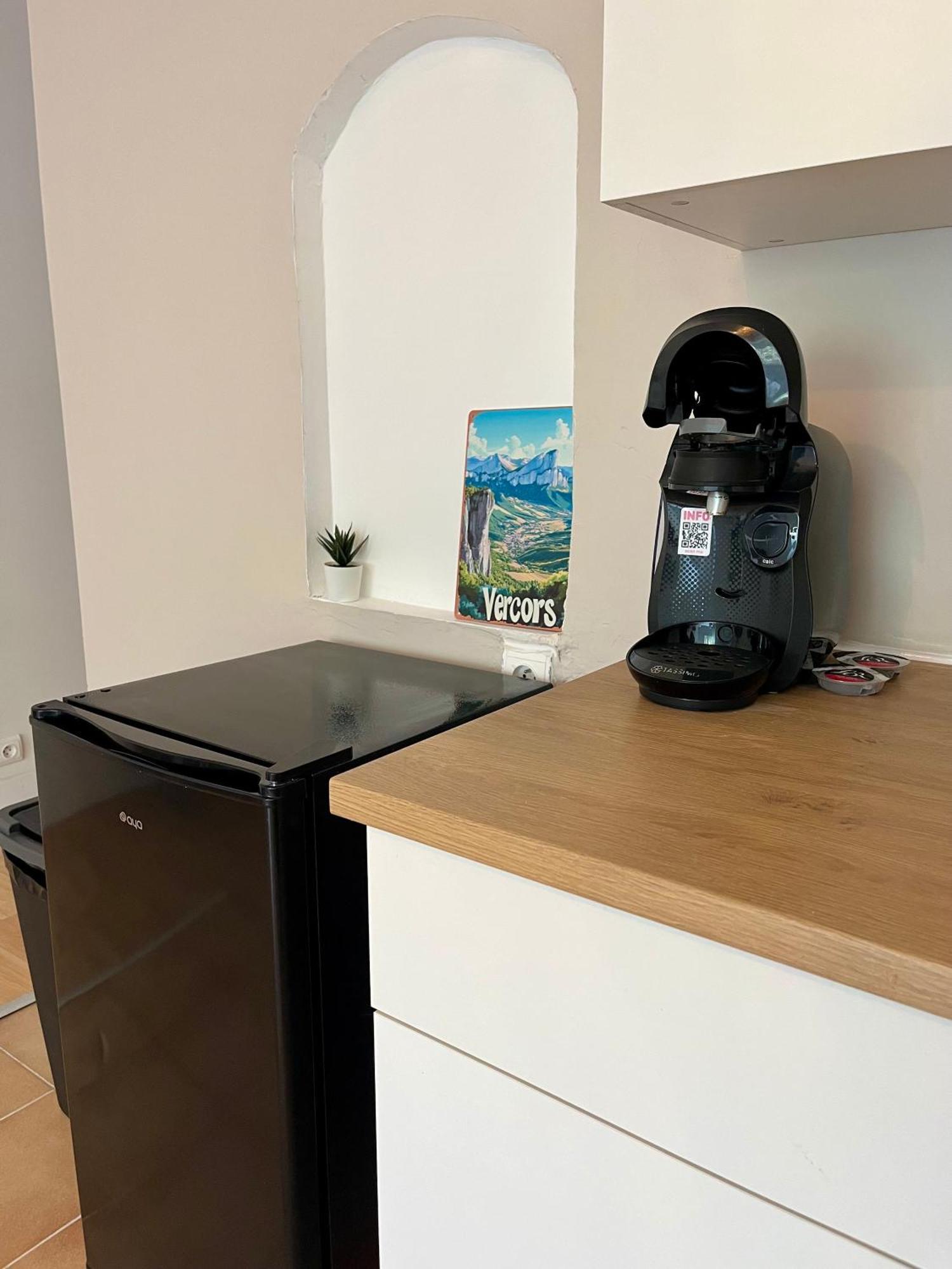 Montferrat  Appartement Chloe Du Lac מראה חיצוני תמונה